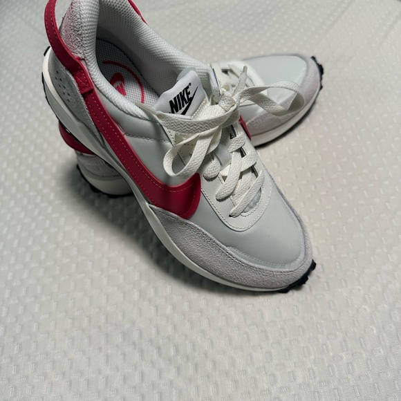 Nike Waffle Debut Sail /Pink Casual Sneakers Womens Shoes Size 6 DH9523-108 New - Picture 5 of 7